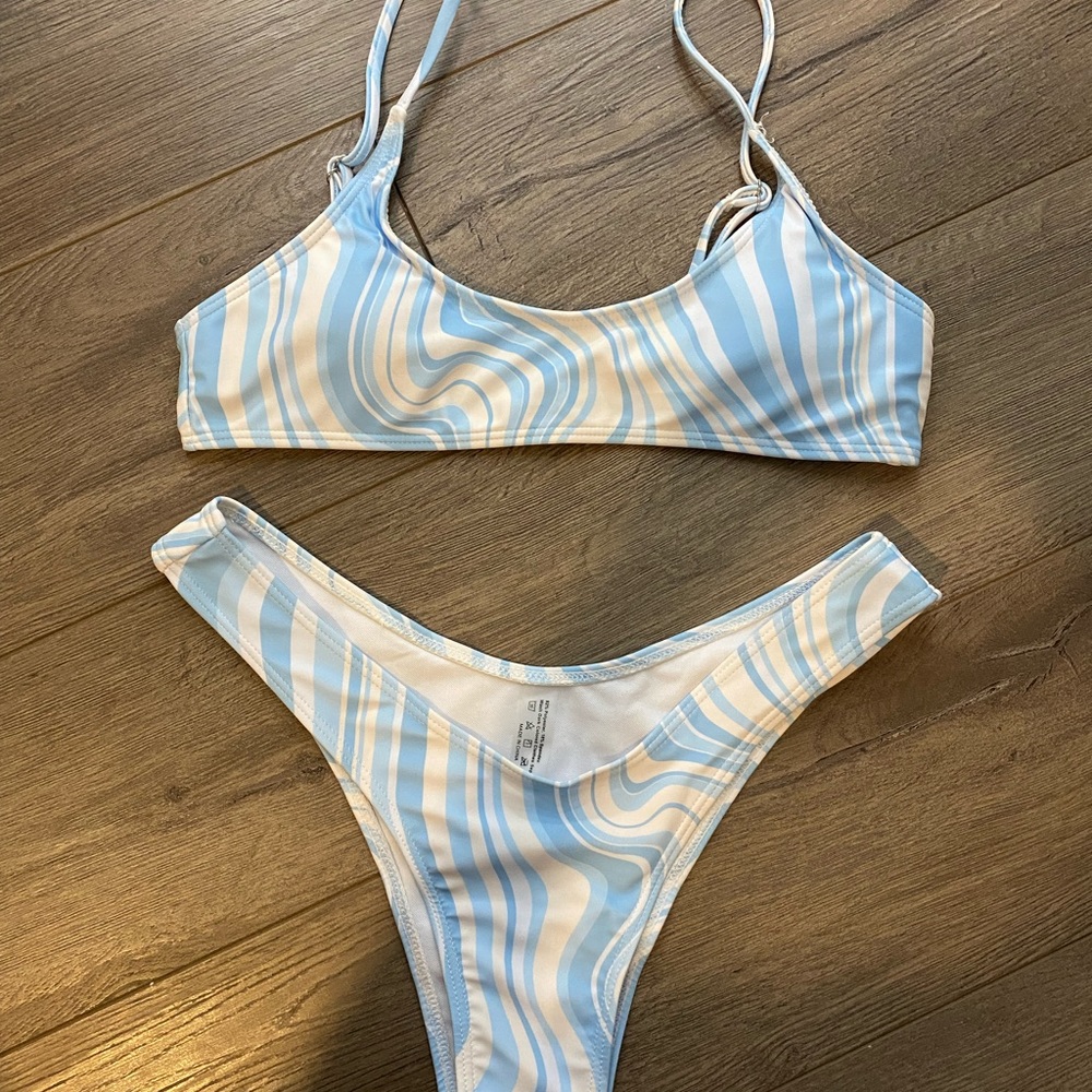 Shein bathing suit brand new, never worn